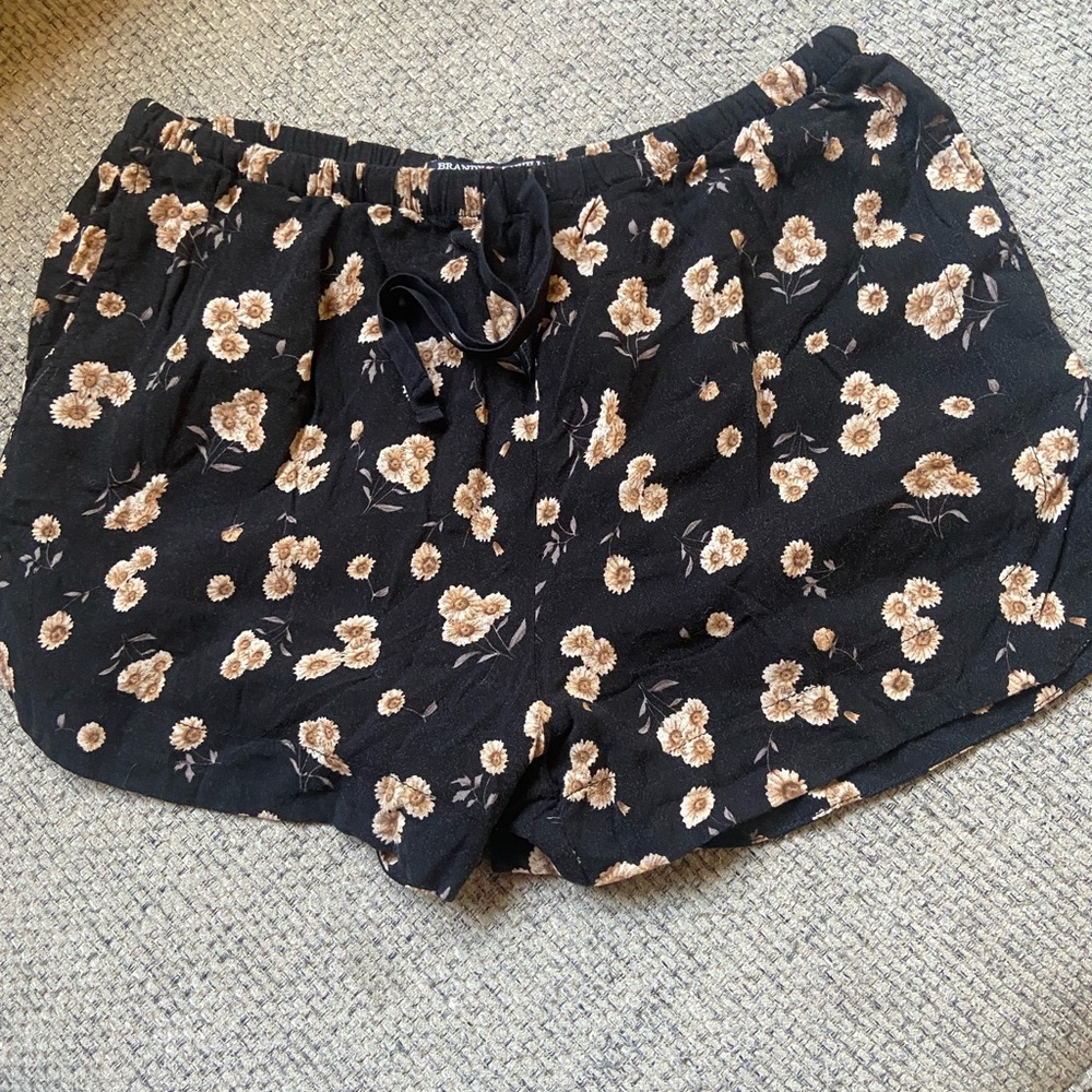 Brandy Melville Black Floral High Waist Shorts